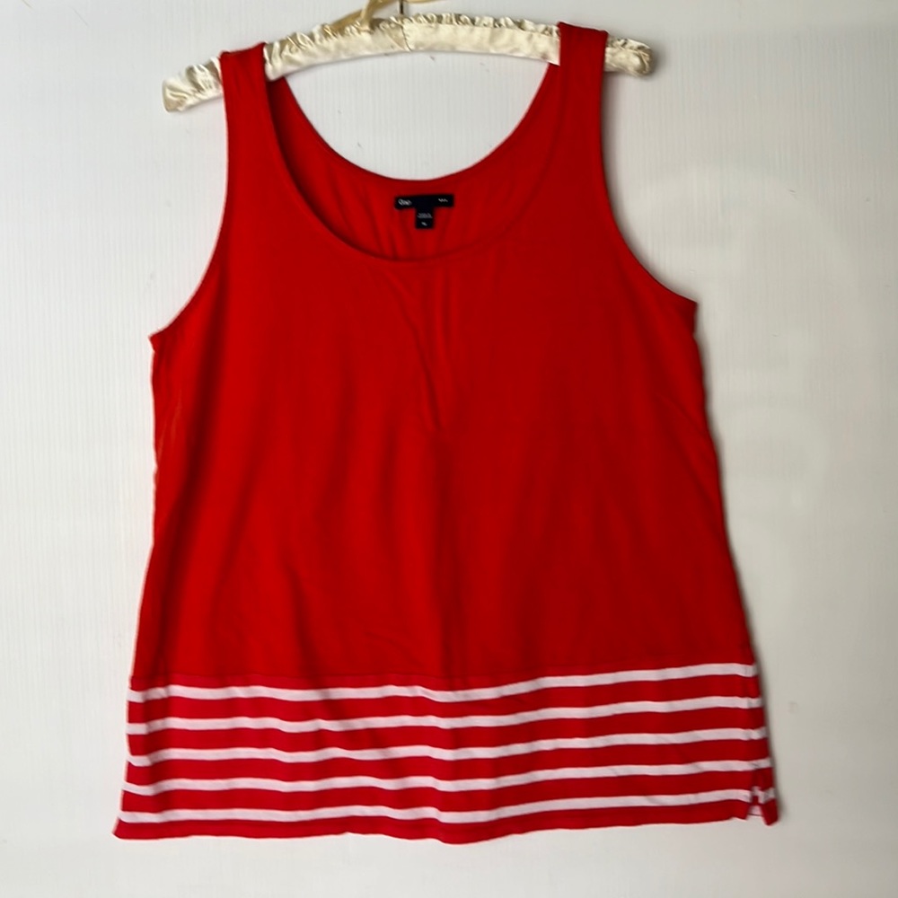 Gap Tank Top Size M